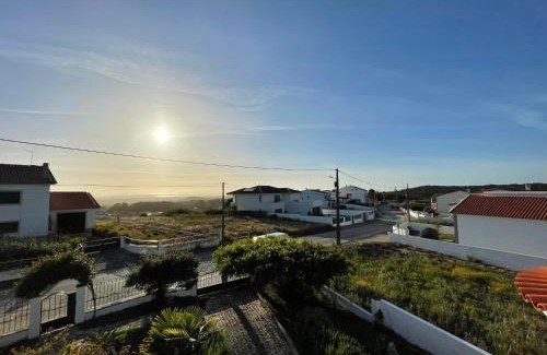 Peniche Apartamento | NO CEU - A fully private flat in the sky with Ocean view