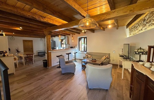 Carmenes Cabaña | LA CASA DE LA ABUELA CONCHA