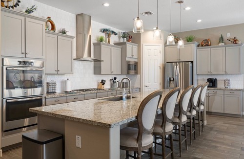 Goodyear Casa | No Fee Heated pool, Spa & gorgeous House🌴☀️