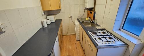 Riverside Apartamento | No Frills & Nothing Fancy 1 Bed Studio City Centre