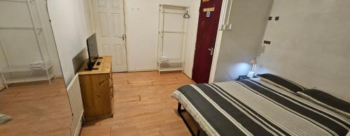 Riverside Apartamento | No Frills & Nothing Fancy 1 Bed Studio City Centre