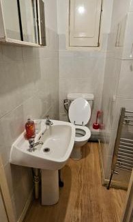 Riverside Apartamento | No Frills & Nothing Fancy 1 Bed Studio City Centre