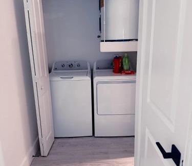 North Arlington Apartamento | No Judgement Zone Relaxing Arlington Entertainment District