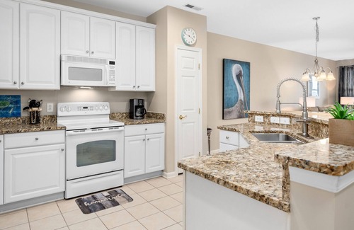 Crisfield Condominio | No longer taking reservations at this time. Our apologies.