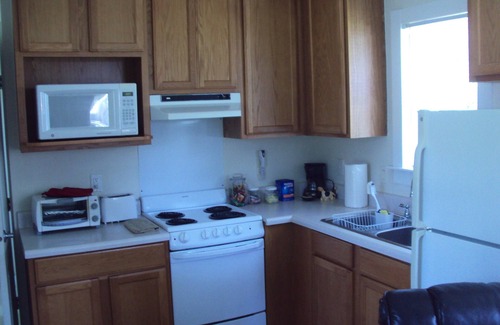 Bon Secour Cabaña | NO OWNER FEES ex pet. Close to Beaches but no Condos. 595/Wk Sat. to Sat.