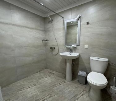 Erebuni Hotel | NO PROBLEM