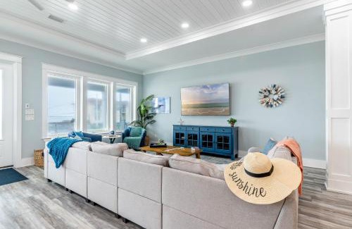 Navarre Beach Casa | No Shoes by Gulf Coast Getaways
