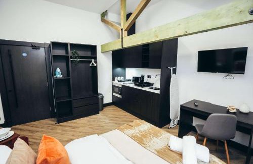 Derby Apartamento | No46 Stylish City Studio Apartment, By DerBnB