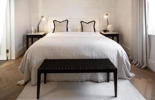 Cape Town City Centre Hotel | NOAH House