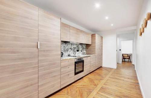 Saint-Thomas-d'Aquin Apartamento | NoChichi-Collections - Café de Flore