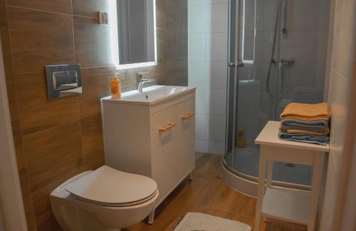 Szczawno-Zdroj Casa | Noclegi "Boczna 5a" Apartamenty gościnne