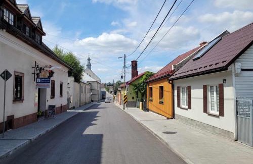 Checiny Apartamento | Noclegi Przy Niemczówce