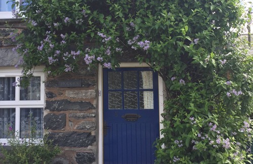 Penmachno Cabaña | Noddfa - Una cabaña romántica en el campo de Snowdonia.