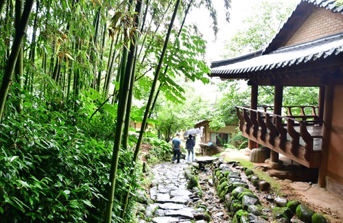 Naesan-ri Casa | Nogodan Guesthouse & Hotel