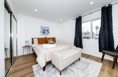 North Hollywood Casa | NoHo Home Near Universal Studios