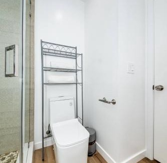 North Hollywood Casa | NoHo Home Near Universal Studios