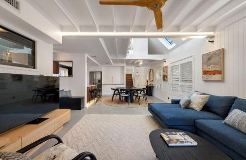 Belongil Casa | Noire at the Beach - Steps from Belongil Beach