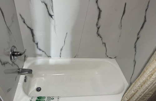 Viavant - Venetian Isles Hotel | Nola Inn & Suites