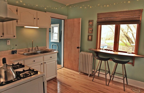 Endion Casa | Nola's Nest - North Coast Vintage House.