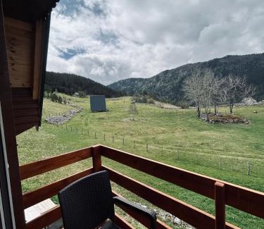 Njegovuđa Casa | Nomad Lodge Zminica
