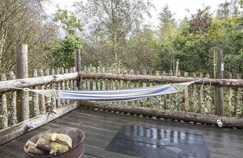 Newcastle-on-Clun Cabaña | NOMAD YURT, pet friendly, character holiday cottage in Beguildy