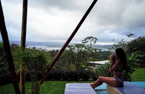 El Millón Casa | Nomadas House in Essence Arenal Hotel & Spa best place to relax with amenities.