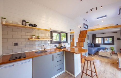 Kayakoy Chalet De Esquí | Nomade Caravan Camping