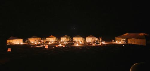 Lac Yasmins Otro | Nomads Dunes Nest