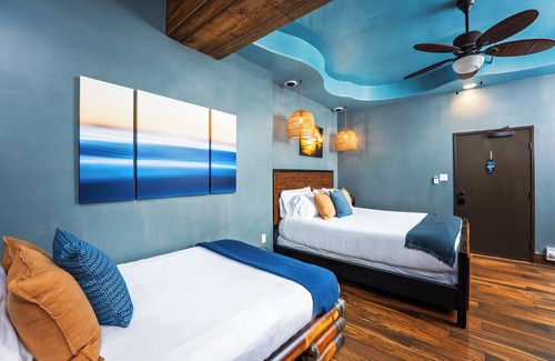 San Clemente Hotel | Nomads Hotel - Near San Clemente Pier