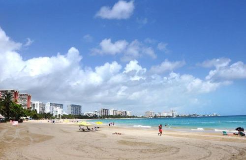 Isla Verde Apartamento | Non Stop party Apartment Condo