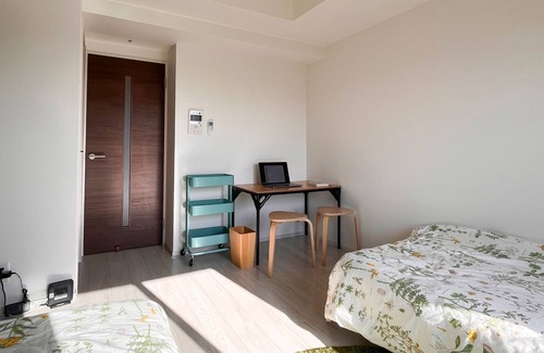 Naniwa Hotel | Nonsmoking Spacious and relaxing 1K twin room 24 people / Osaka Ōsaka