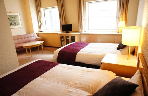 Shinagawa Hotel | Nonsmoking twin bed width 110cm x 2 / Shinagawa-ku Tokyo