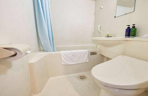 Makishi Hotel | Nonsmoking Twin room / Naha Okinawa