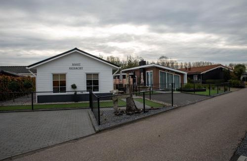 Sint-Annaland Chalet De Esquí | Nooit gedacht