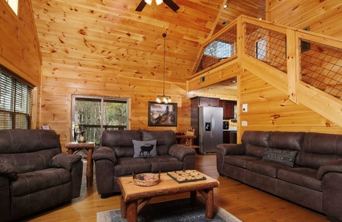 Hemlock Hills Cabina | Nook Cabin - Soak in the Hot Tub!