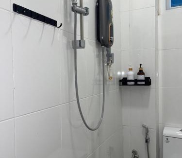 Kuching Apartamento | Nook & Nest B1B7A