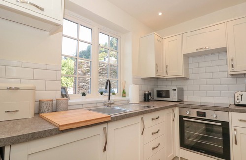 Dartmouth Cabaña | Nookie Cottage