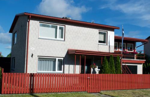 Kuressaare Casa | Nooruse Majutus