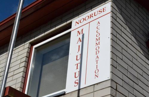 Kuressaare Casa | Nooruse Majutus