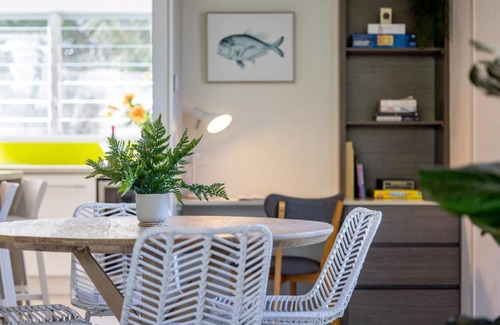 Sunshine Beach Casa | Noosa gem! Walking distance to cafes - shops - Sunshine Beach and dog Beach