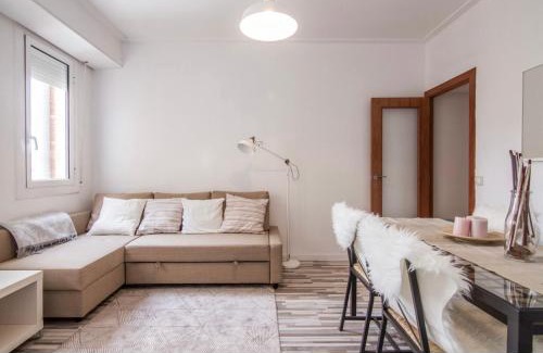 El Camp de l'Arpa del Clot Apartamento | Nordic Apartment II Sagrada Familia