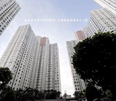 Pluit Apartamento | Nordic Studio Pool View Free Netflix at Apt Green Bay Pluit Tower E