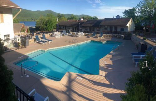Lake George Hotel | Nordick's Inn