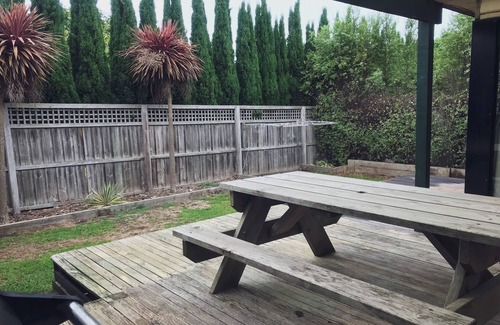 Warrnambool Casa | NORFOLK COTTAGE large central house free wifi