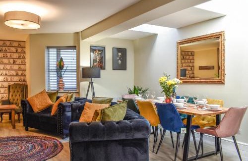 West Cliff Casa | Normanby House