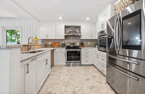 Mooresville Casa | Normandy Approach w/Optional Boat Rental