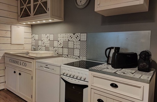 Saint-Regnobert-de-la-Cote-de-Nacre Apartamento | Normandy, mother-of-pearl coast, seaside, bright and cosy 4-person apartment