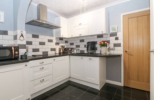 Nefyn Casa | NORMANDY, pet friendly, character holiday cottage in Nefyn