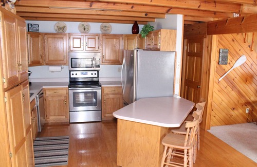 Big Creek Cabina | NORRIS LAKE FRONT RENTALS: DAWSON'S CREEK NEW DOCK CON PLATAFORMA DE SALTO