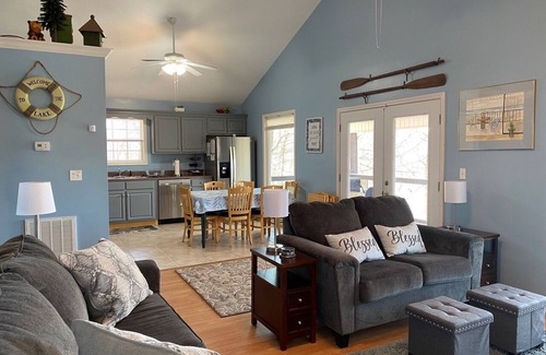 Jacksboro Casa | NORRIS LAKE FRONT RENTALS: LOLA'S LAKE HOUSE LAKE FRONT LOCATION